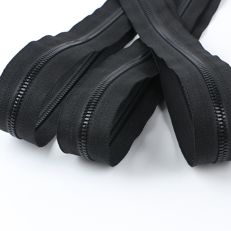 custom service #5 /7/8/10 high quality corn teeth plastic resin zipper for sport bag garments