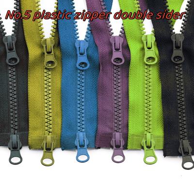 manufacturers factory directly sells oeko-tex certificate #5/7/8/10 plastic zipper  double slider 