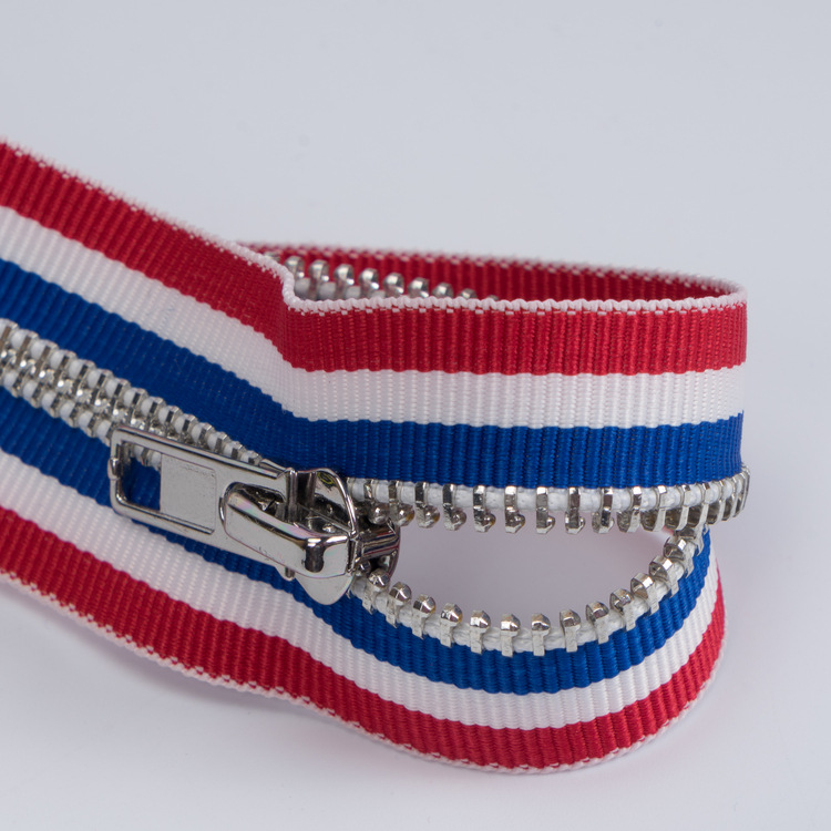 china manufacturer  oem whosale colorful tape no.5 metal  brass zipper for leather garment  jeans shoes make