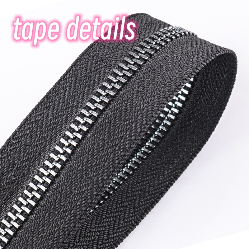 Low moq no.3/5 metal zipper brass teeth  two slider customized for garment leather jeans 