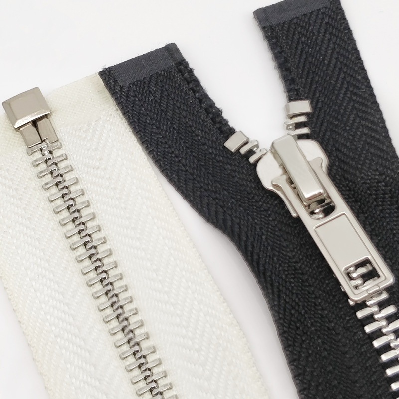 Low moq no.3/5 metal zipper brass teeth  two slider customized for garment leather jeans 